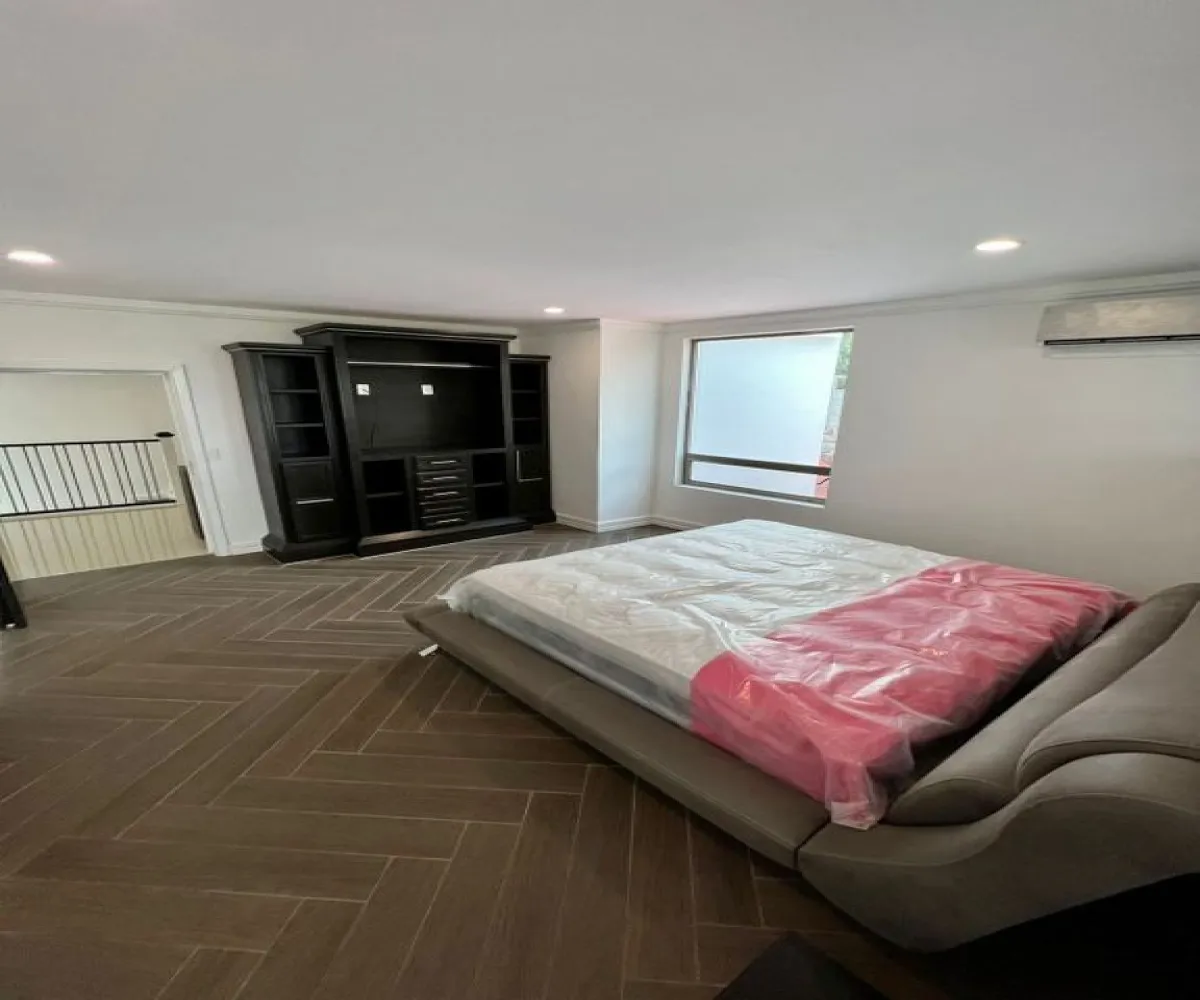 Casa En Venta,Pinar de la Venta,Carr. Guadalajara - Tepic 119, Zapopan, Jalisco 45221, 5 Habitaciones,7 Baños,Carr. Guadalajara - Tepic ,2,pPIkrKr