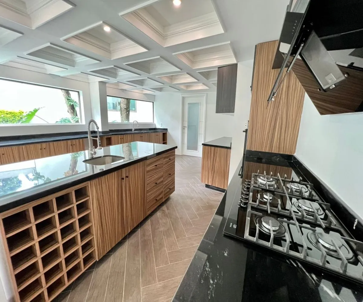 Casa En Venta,Pinar de la Venta,Carr. Guadalajara - Tepic 119, Zapopan, Jalisco 45221, 5 Habitaciones,7 Baños,Carr. Guadalajara - Tepic ,2,pPIkrKr