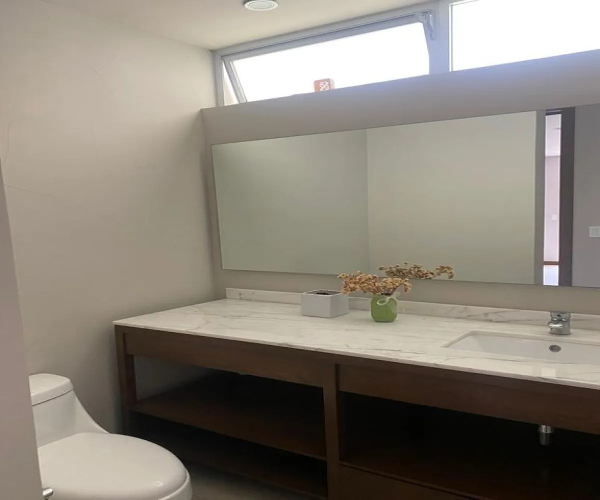 Casa En Venta,Bugambilias,Retorno del Reno del Sur 139, Zapopan, Jalisco 45238, 3 Habitaciones,3 Baños,Retorno del Reno del Sur,2,pZPPIwj