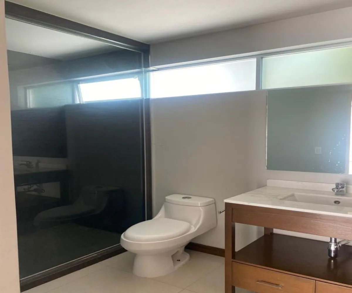 Casa En Venta,Bugambilias,Retorno del Reno del Sur 139, Zapopan, Jalisco 45238, 3 Habitaciones,3 Baños,Retorno del Reno del Sur,2,pZPPIwj