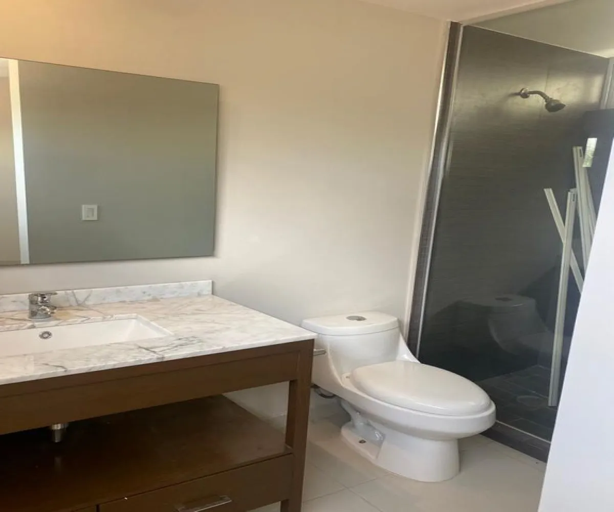 Casa En Venta,Bugambilias,Retorno del Reno del Sur 139, Zapopan, Jalisco 45238, 3 Habitaciones,3 Baños,Retorno del Reno del Sur,2,pZPPIwj