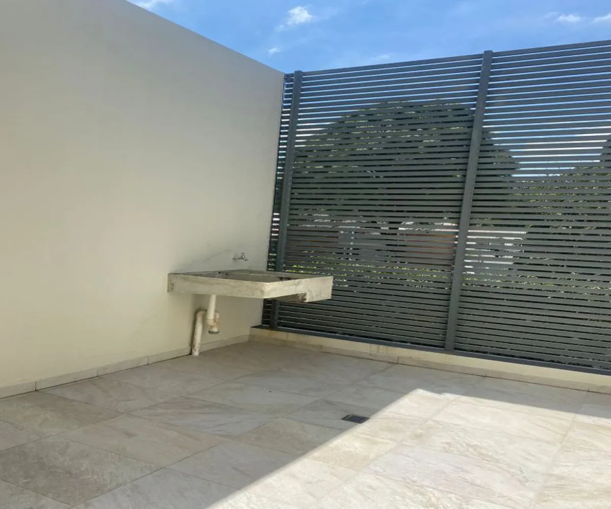 Casa En Venta,Bugambilias,Paseo de la Onza 118, Zapopan, Jalisco 45238, 4 Habitaciones,4 Baños,Paseo de la Onza,2,pic3nem