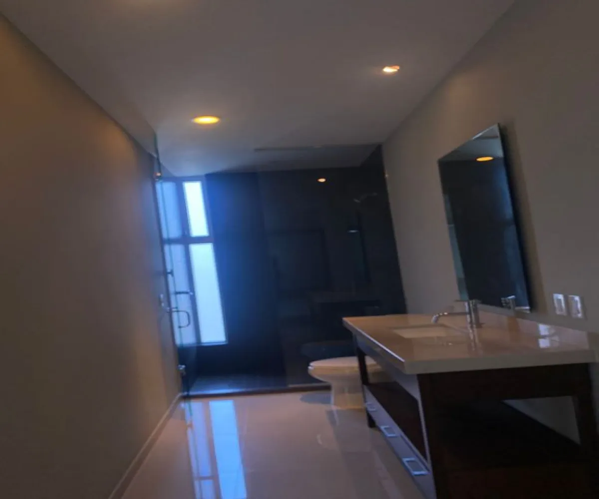 Casa En Venta,Bugambilias,Paseo de la Onza 118, Zapopan, Jalisco 45238, 4 Habitaciones,4 Baños,Paseo de la Onza,2,pic3nem