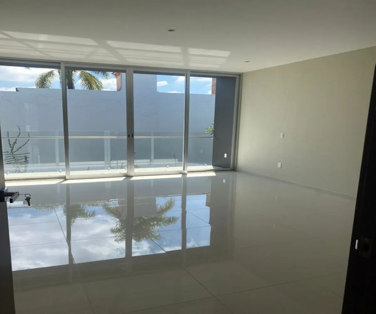 Casa En Venta,Bugambilias,Paseo de la Onza 118, Zapopan, Jalisco 45238, 4 Habitaciones,4 Baños,Paseo de la Onza,2,pic3nem