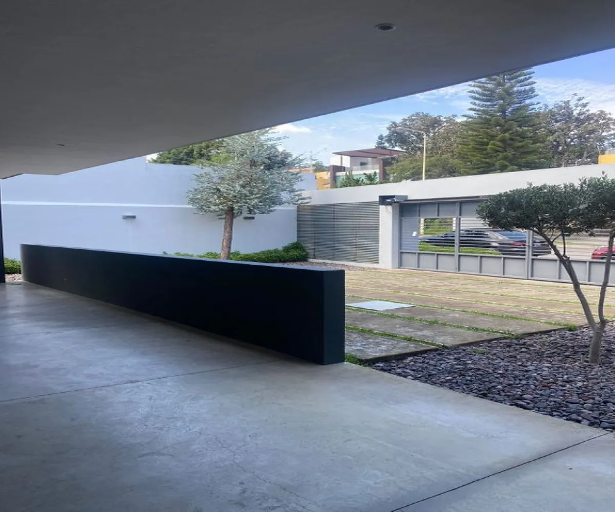 Casa En Venta,Bugambilias,Paseo de la Onza 118, Zapopan, Jalisco 45238, 4 Habitaciones,4 Baños,Paseo de la Onza,2,pic3nem