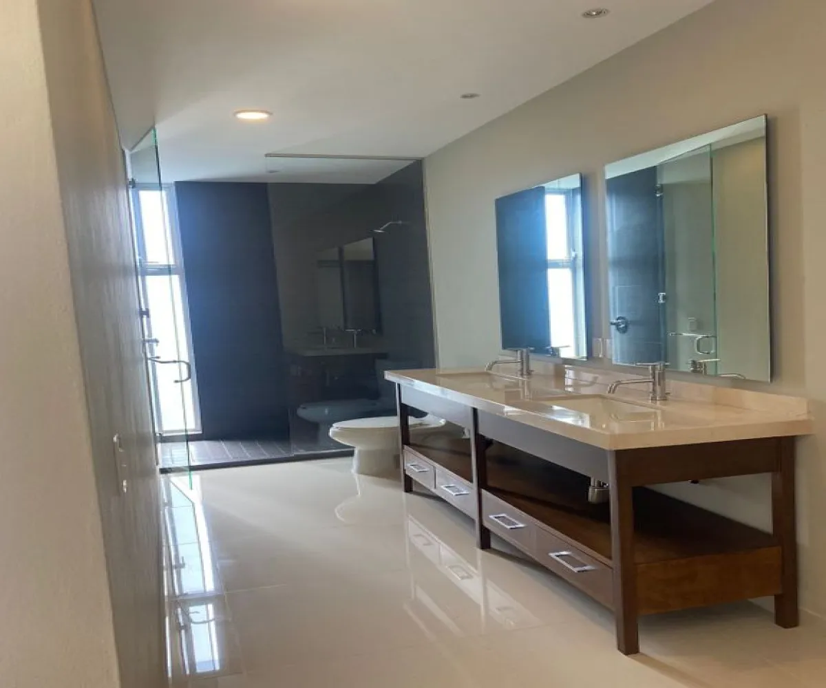 Casa En Venta,Bugambilias,Paseo de la Onza 118, Zapopan, Jalisco 45238, 4 Habitaciones,4 Baños,Paseo de la Onza,2,pic3nem