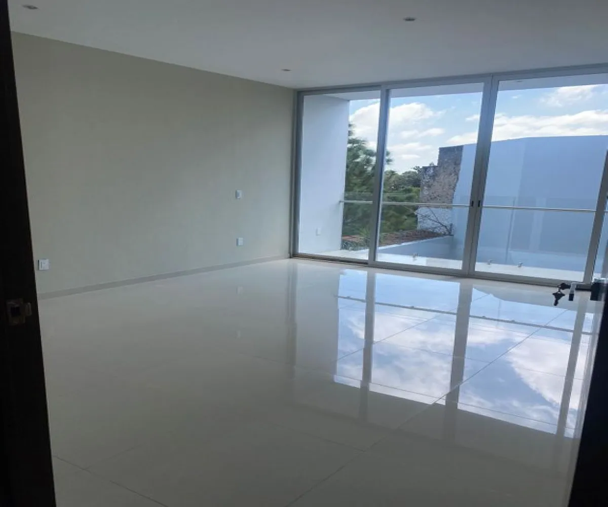 Casa En Venta,Bugambilias,Paseo de la Onza 118, Zapopan, Jalisco 45238, 4 Habitaciones,4 Baños,Paseo de la Onza,2,pic3nem