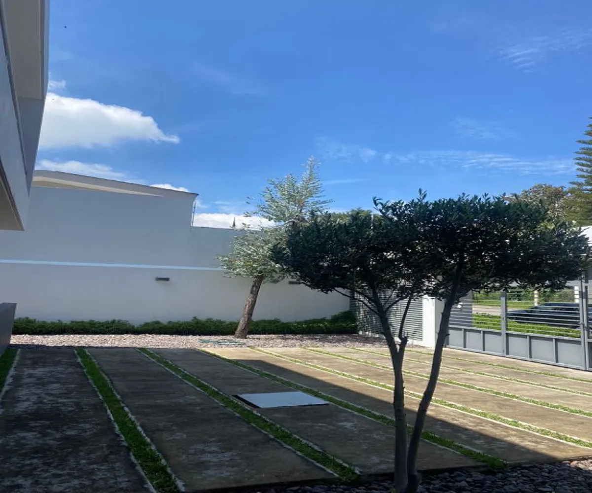 Casa En Venta,Bugambilias,Paseo de la Onza 118, Zapopan, Jalisco 45238, 4 Habitaciones,4 Baños,Paseo de la Onza,2,pic3nem