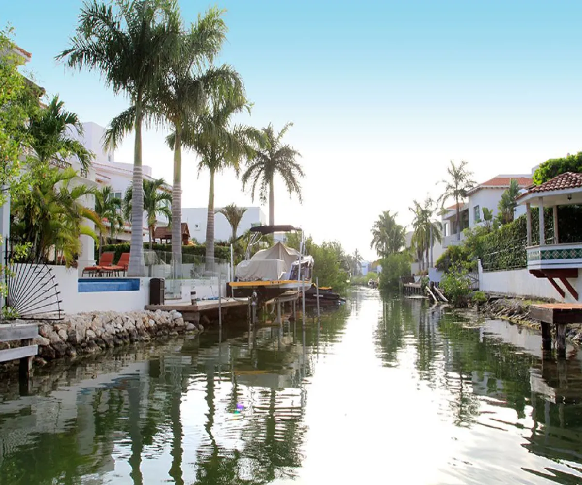 Casa En Venta,Zona Hotelera,Kukulkan, La Isla, Zona Hotelera, 77500 Cancún, Q.R. S/N, Benito Juárez, Quintana Roo 77500, 4 Habitaciones,4 Baños,Kukulkan, La Isla, Zona Hotelera, 77500 Cancún, Q.R.,7,p3ZrUgf Casa En Venta,Zona Hotelera,Kukulkan, La Isla, Zona Hotelera, 77500 Cancún, Q.R. S/N, Benito Juárez, Quintana Roo 77500, 4 Habitaciones,4 Baños,Kukulkan, La Isla, Zona Hotelera, 77500 Cancún, Q.R.,7,p3ZrUgf