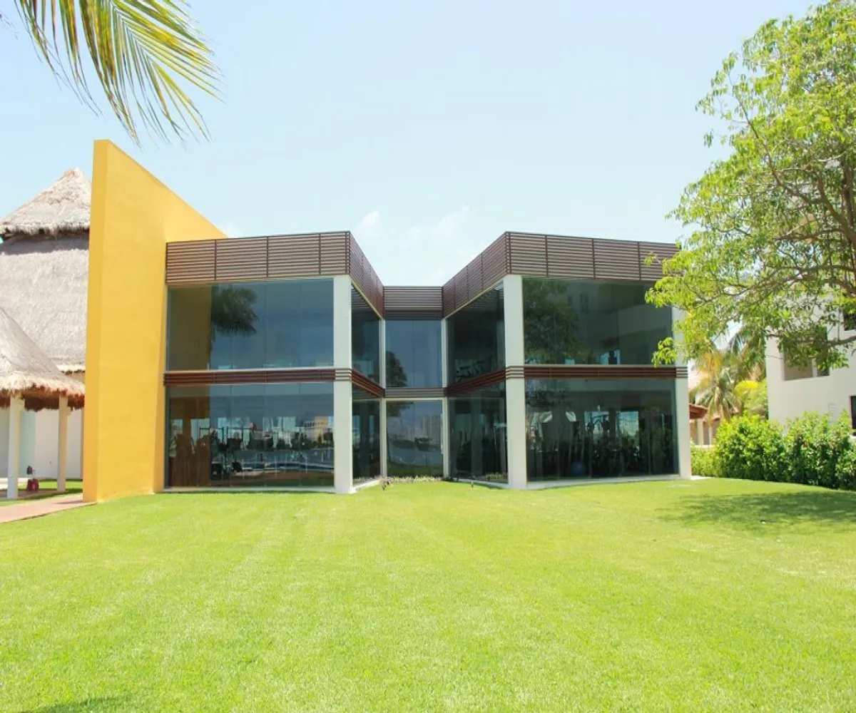 Casa En Venta,Zona Hotelera,Kukulkan, La Isla, Zona Hotelera, 77500 Cancún, Q.R. S/N, Benito Juárez, Quintana Roo 77500, 4 Habitaciones,4 Baños,Kukulkan, La Isla, Zona Hotelera, 77500 Cancún, Q.R.,7,p3ZrUgf Casa En Venta,Zona Hotelera,Kukulkan, La Isla, Zona Hotelera, 77500 Cancún, Q.R. S/N, Benito Juárez, Quintana Roo 77500, 4 Habitaciones,4 Baños,Kukulkan, La Isla, Zona Hotelera, 77500 Cancún, Q.R.,7,p3ZrUgf