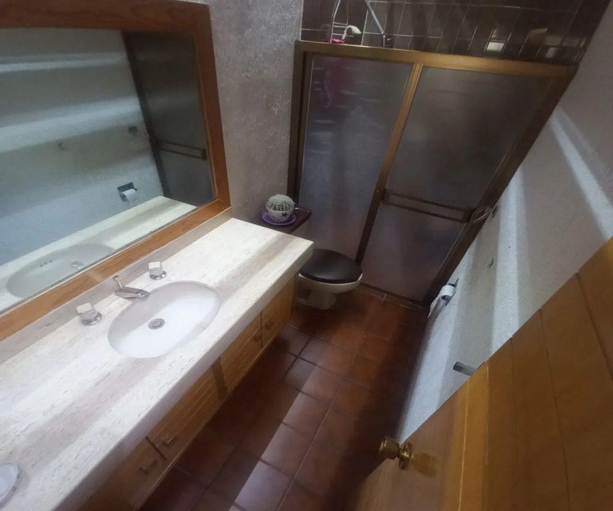 Casa En Venta,Chapultepec Country,ERING 1741, Guadalajara, Jalisco 44620, 3 Habitaciones,2 Baños,ERING,2,p1vaQVk