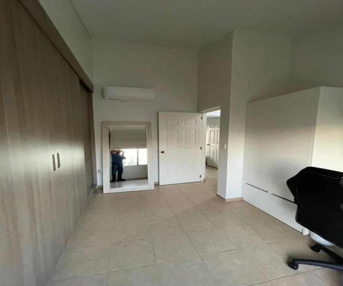 Casa En Venta,Villa California,la joya 5, Tlajomulco de Zúñiga, Jalisco 45645, 3 Habitaciones,1 Baño,la joya,2,pRhYQfc