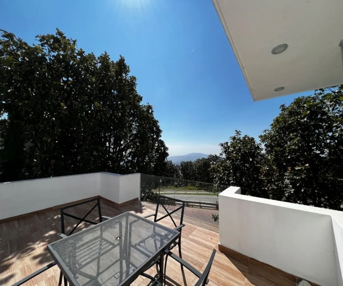 Casa En Venta,Cielo Contry Club,Vistas del cielo 387, Tlajomulco de Zúñiga, Jalisco 45643, 3 Habitaciones,5 Baños,Vistas del cielo ,3,pWgsTCh