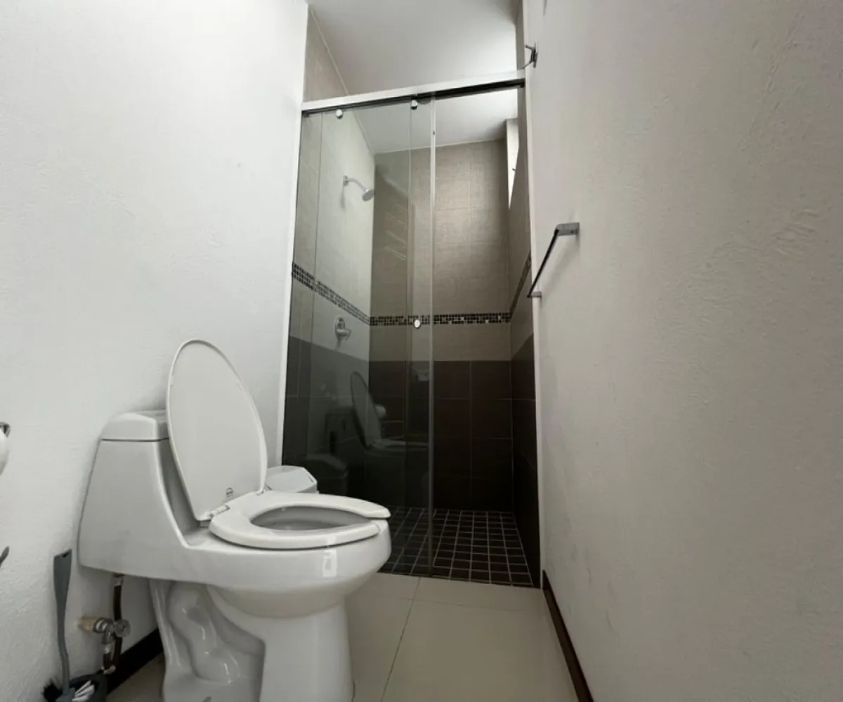 Casa En Venta,Cielo Contry Club,Vistas del cielo 387, Tlajomulco de Zúñiga, Jalisco 45643, 3 Habitaciones,5 Baños,Vistas del cielo ,3,pWgsTCh