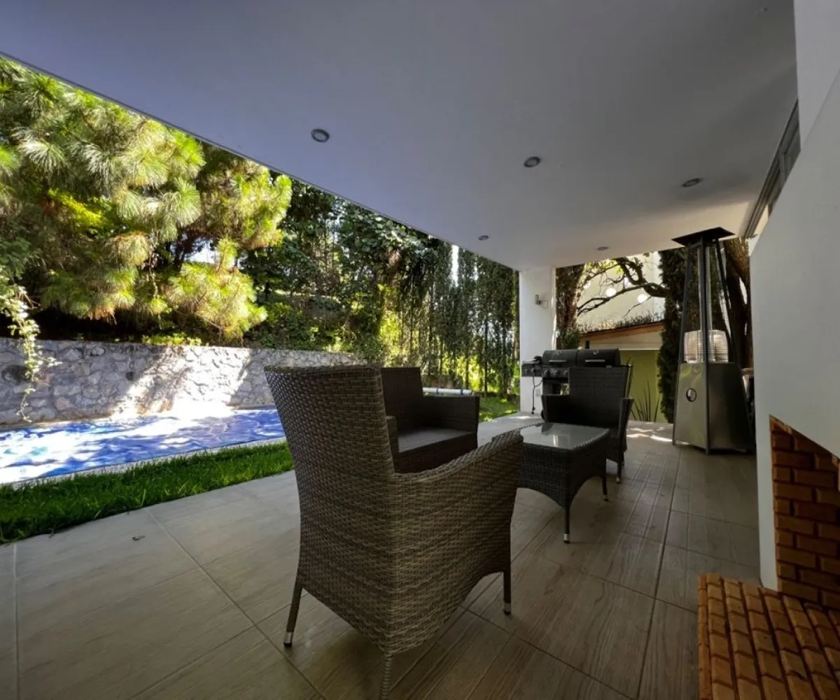 Casa En Venta,Cielo Contry Club,Vistas del cielo 387, Tlajomulco de Zúñiga, Jalisco 45643, 3 Habitaciones,5 Baños,Vistas del cielo ,3,pWgsTCh