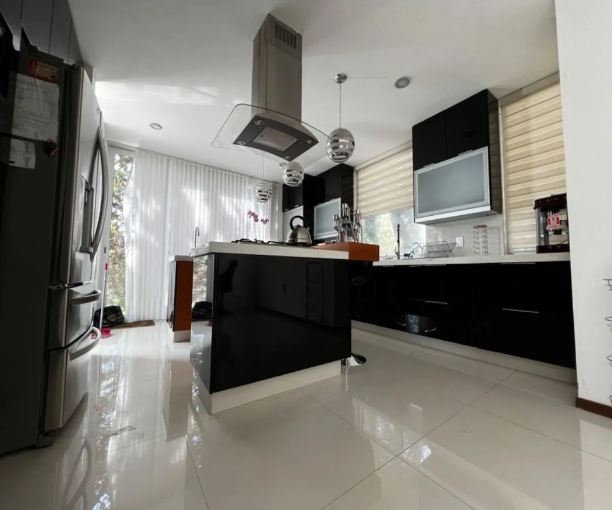 Casa En Venta,Cielo Contry Club,Vistas del cielo 387, Tlajomulco de Zúñiga, Jalisco 45643, 3 Habitaciones,5 Baños,Vistas del cielo ,3,pWgsTCh