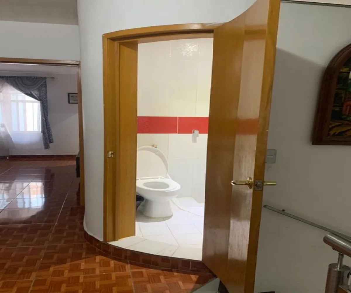 Casa En Venta,El Húmedo de Nextipac,Rio Nilo 9, Zapopan, Jalisco 45200, 4 Habitaciones,2 Baños,Rio Nilo ,2,p5ItTQw