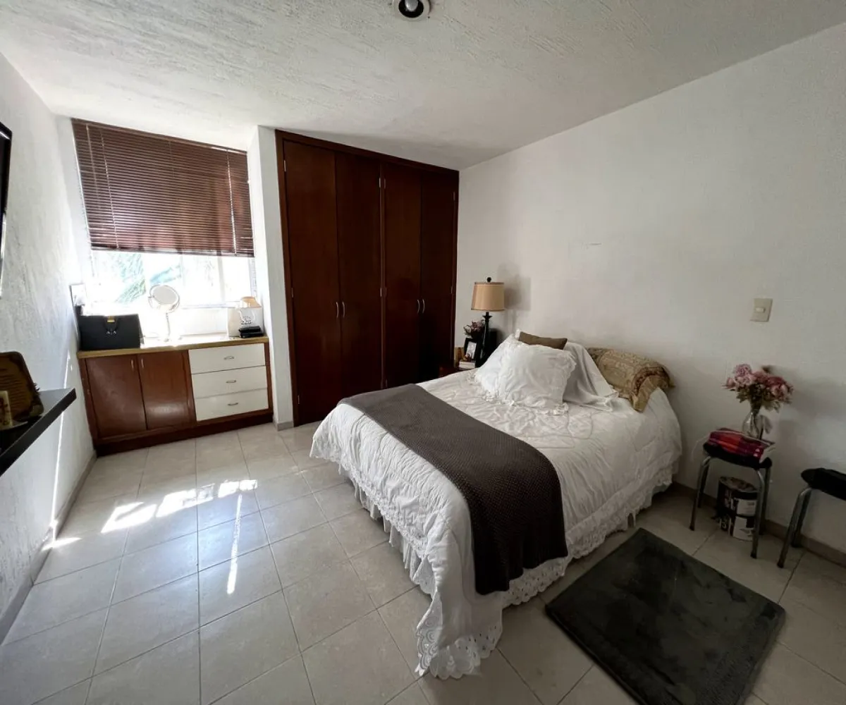 Edificio En Venta,Prados Tepeyac,Xochitl 4407, Zapopan, Jalisco 45050,Xochitl,4,pZX87R8