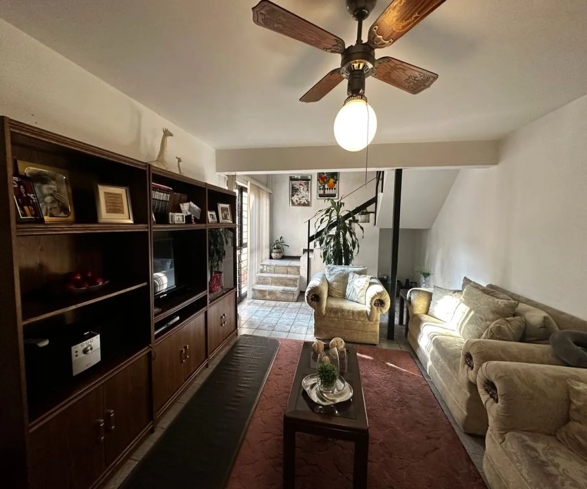 Casa En Venta,Jardines del Country,Circunvalación 1933, Guadalajara, Jalisco 44210, 4 Habitaciones,3 Baños,Circunvalación ,1,pIhwuJg