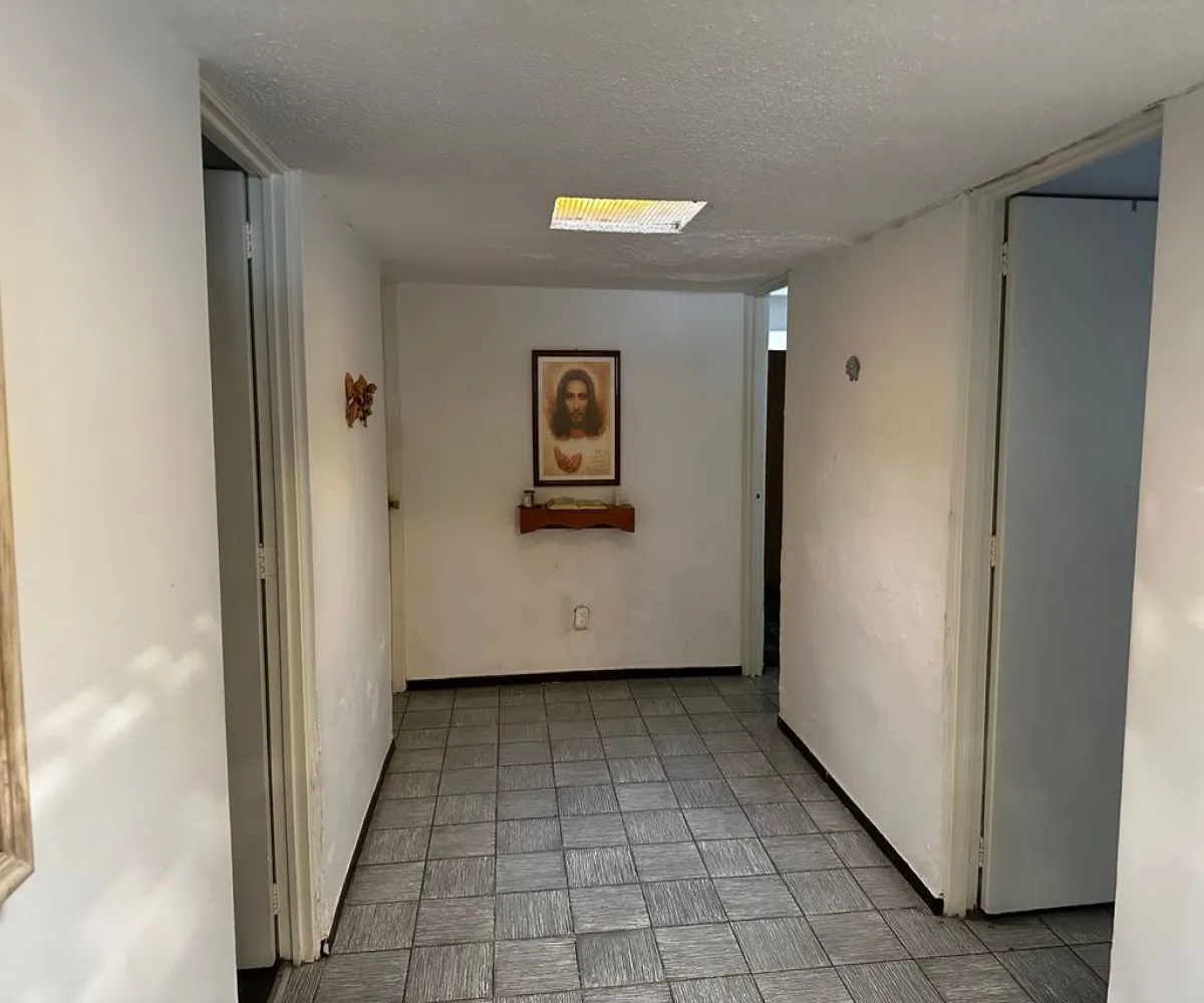 Casa En Venta,Jardines del Country,Circunvalación 1933, Guadalajara, Jalisco 44210, 4 Habitaciones,3 Baños,Circunvalación ,1,pIhwuJg