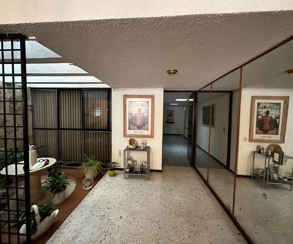 Casa En Venta,Jardines del Country,Circunvalación 1933, Guadalajara, Jalisco 44210, 4 Habitaciones,3 Baños,Circunvalación ,1,pIhwuJg