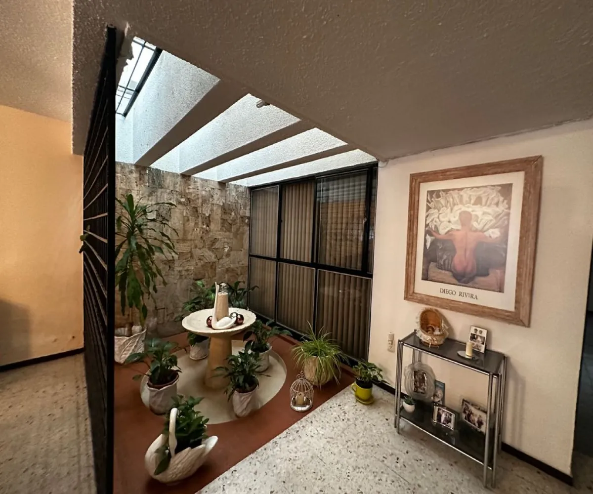 Casa En Venta,Jardines del Country,Circunvalación 1933, Guadalajara, Jalisco 44210, 4 Habitaciones,3 Baños,Circunvalación ,1,pIhwuJg