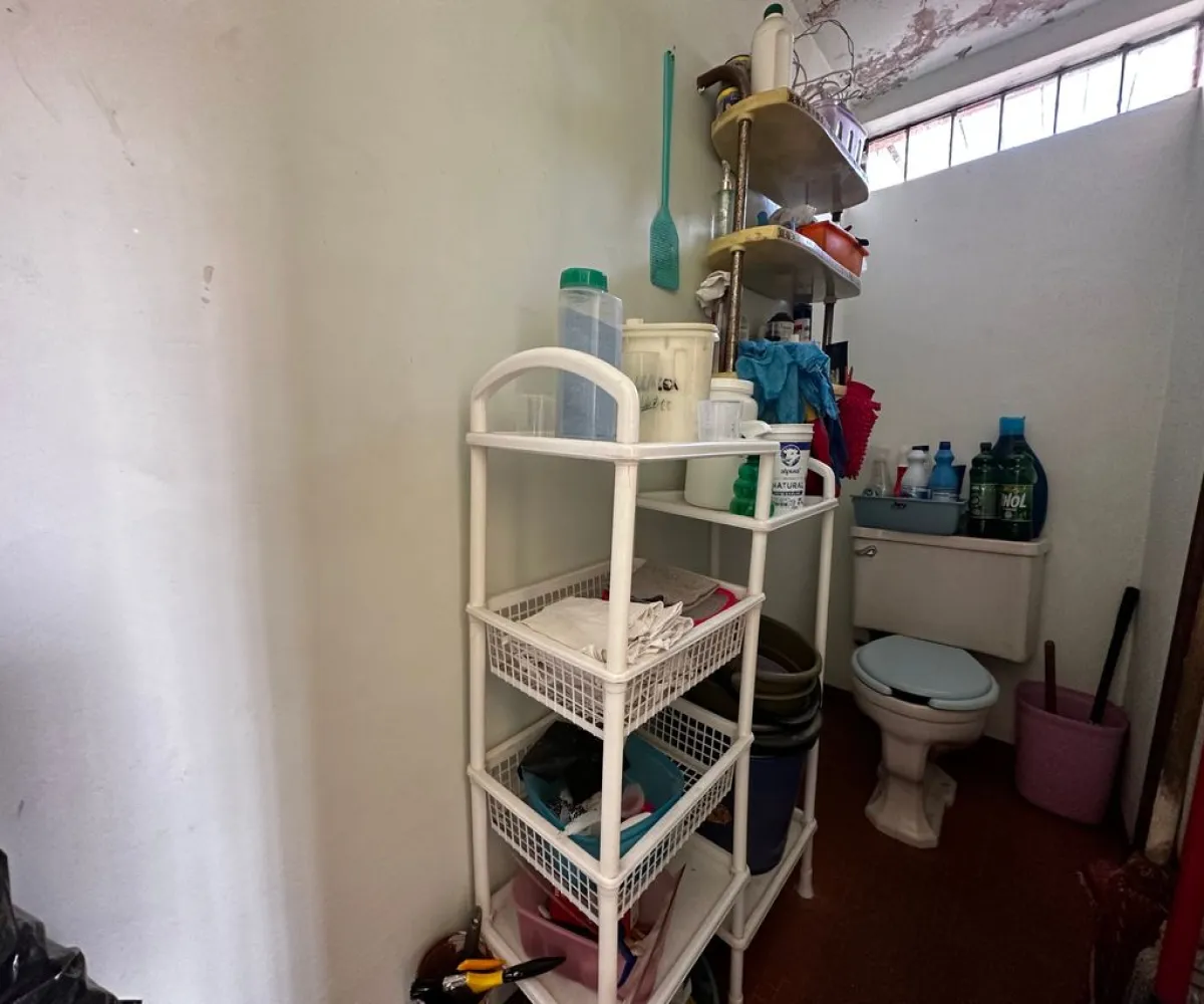 Casa En Venta,Jardines del Country,Circunvalación 1933, Guadalajara, Jalisco 44210, 4 Habitaciones,3 Baños,Circunvalación ,1,pIhwuJg