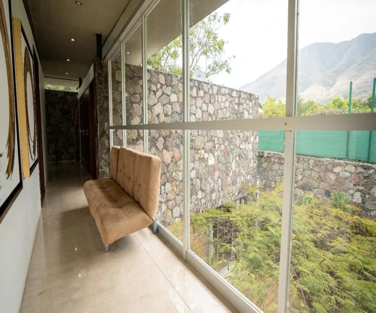 Casa En Venta,Chantepec (El Chante),Morelos 250, Jocotepec, Jalisco 45825, 4 Habitaciones,6 Baños,Morelos ,2,pvmsQOq