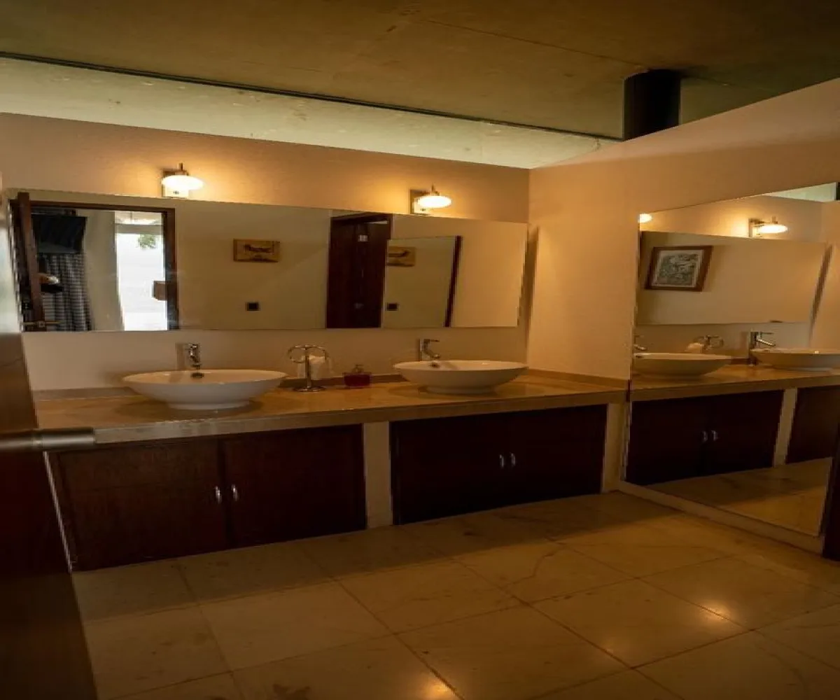 Casa En Venta,Chantepec (El Chante),Morelos 250, Jocotepec, Jalisco 45825, 4 Habitaciones,6 Baños,Morelos ,2,pvmsQOq