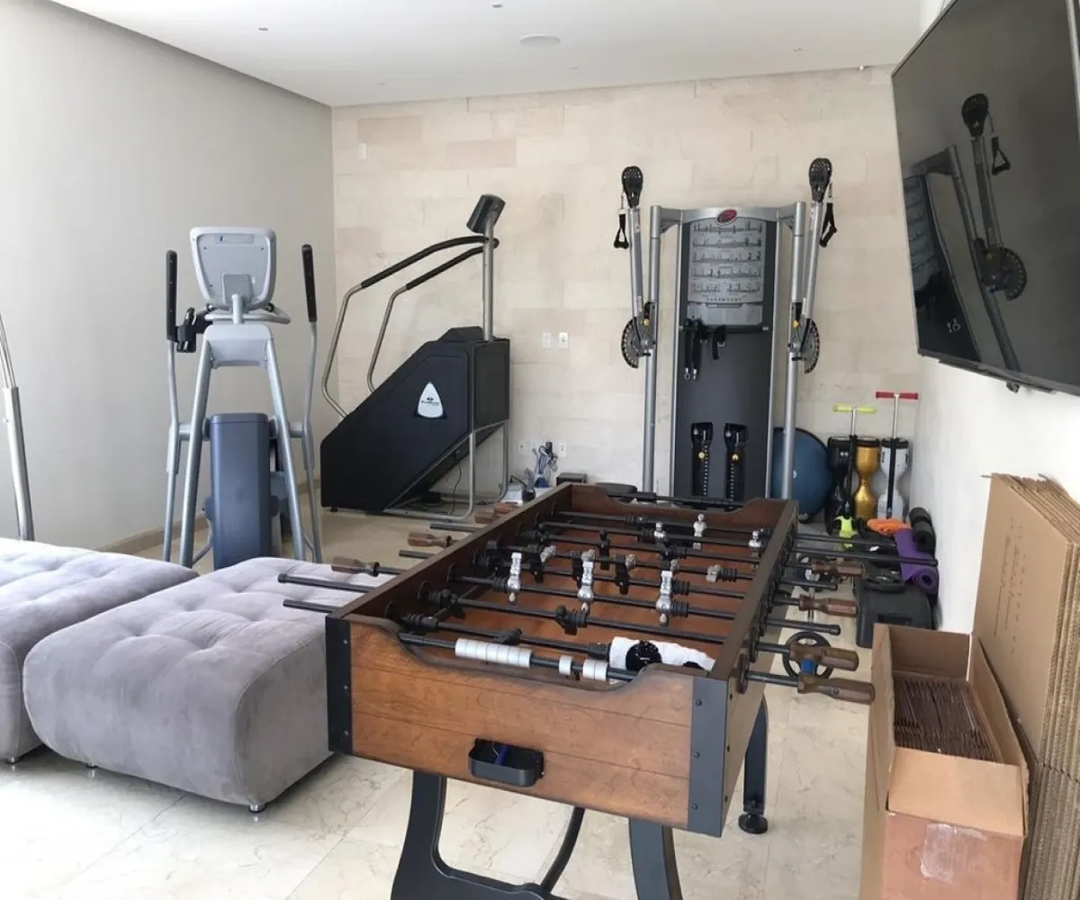 Casa En Venta,Virreyes Residencial,Paseo de los Virreyes 971, Zapopan, Jalisco 45110, 3 Habitaciones,5 Baños,Paseo de los Virreyes,2,p3077GR