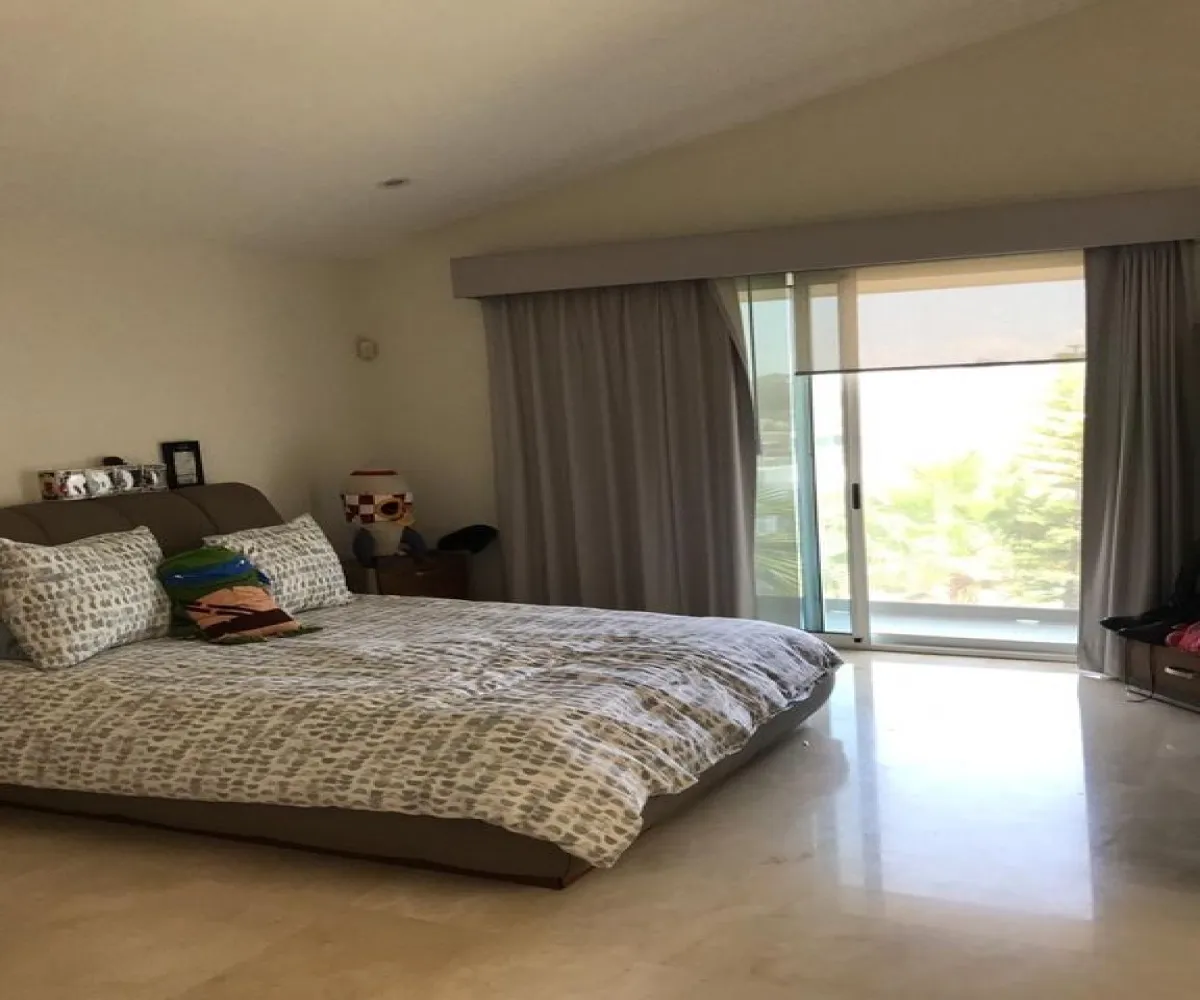 Casa En Venta,Virreyes Residencial,Paseo de los Virreyes 971, Zapopan, Jalisco 45110, 3 Habitaciones,5 Baños,Paseo de los Virreyes,2,p3077GR