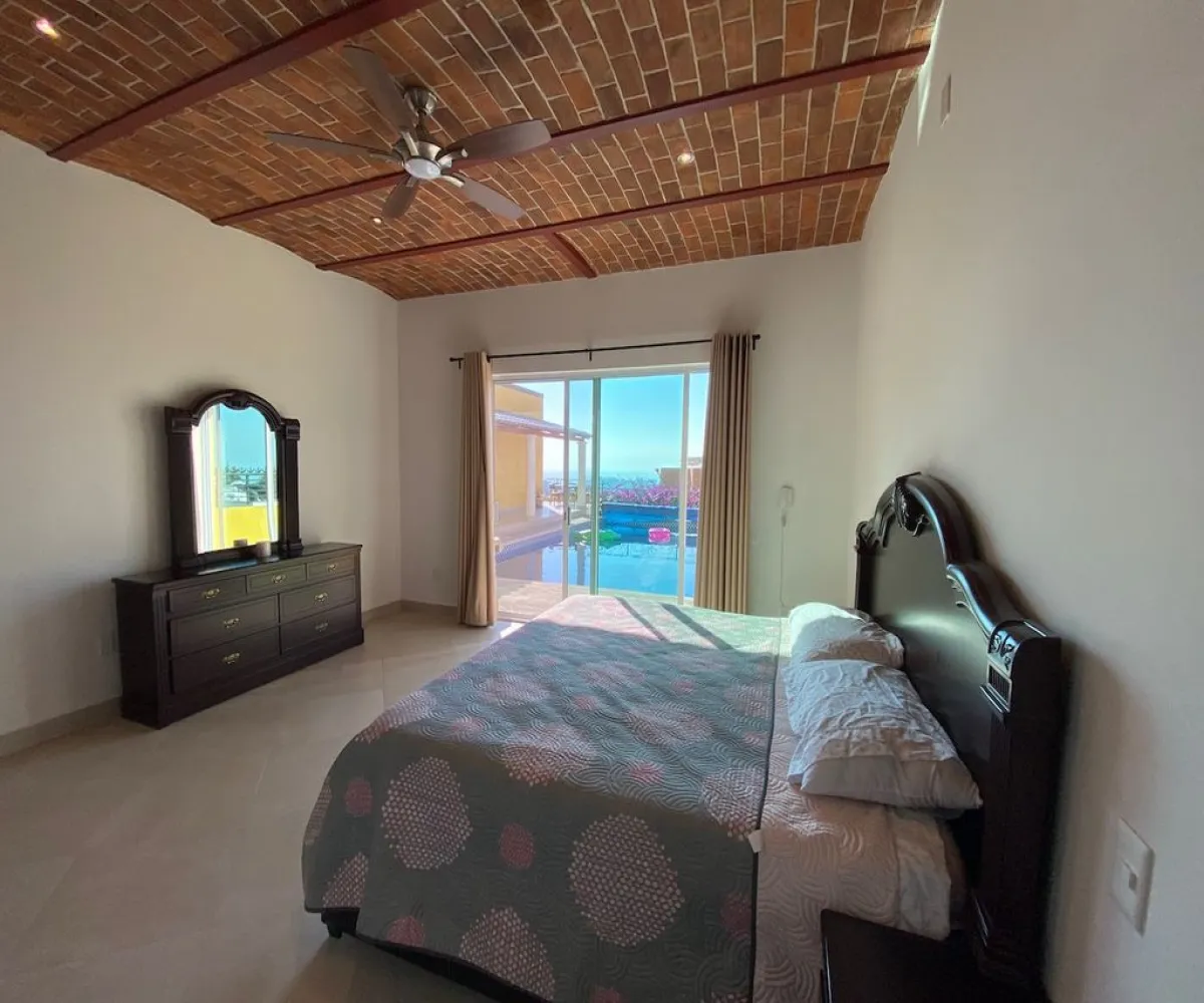 Casa En Venta,Ajijic Centro,Santa Mónica 5, Chapala, Jalisco 45920, 4 Habitaciones,4 Baños,Santa Mónica ,2,pTJnD95