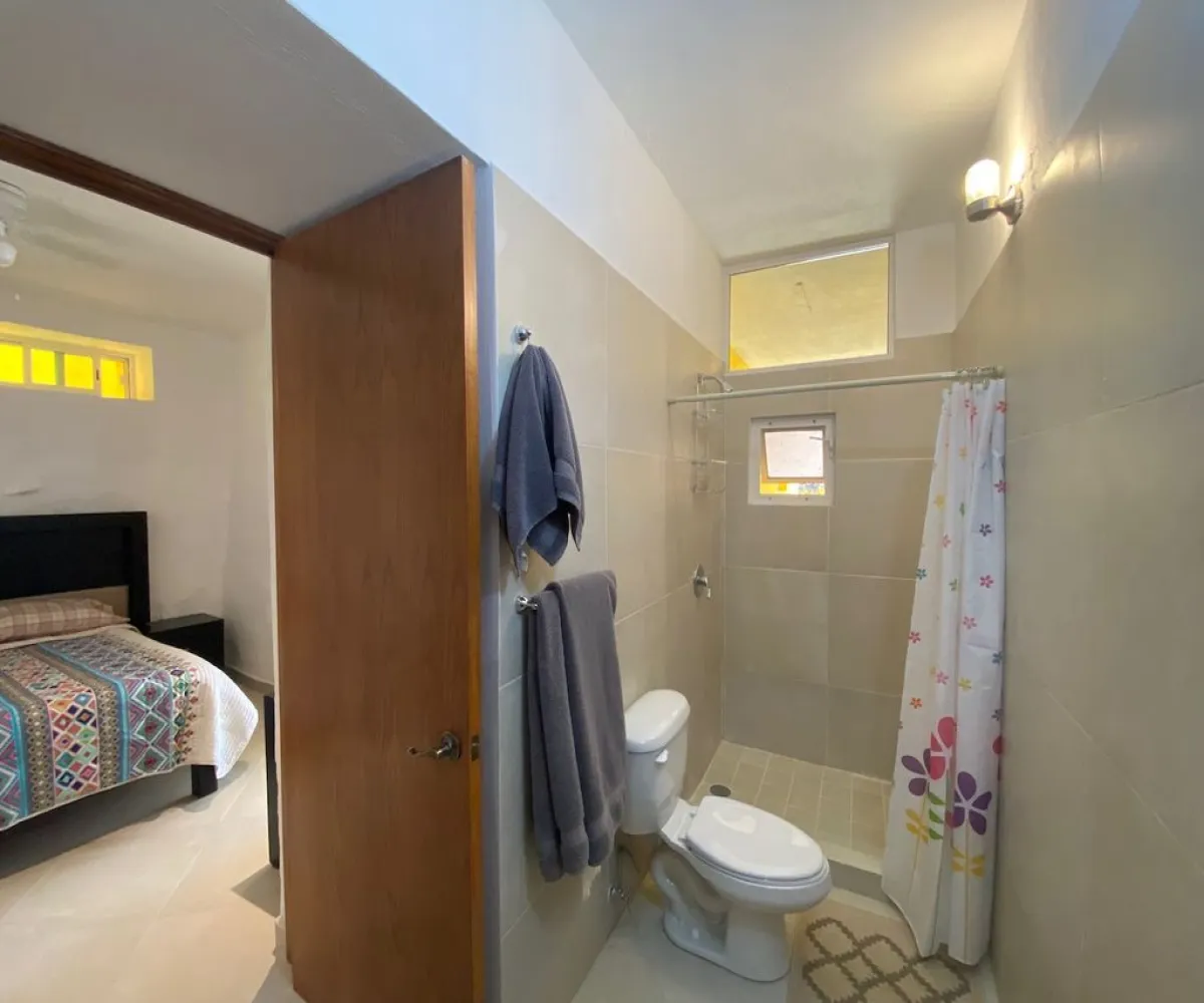 Casa En Venta,Ajijic Centro,Santa Mónica 5, Chapala, Jalisco 45920, 4 Habitaciones,4 Baños,Santa Mónica ,2,pTJnD95