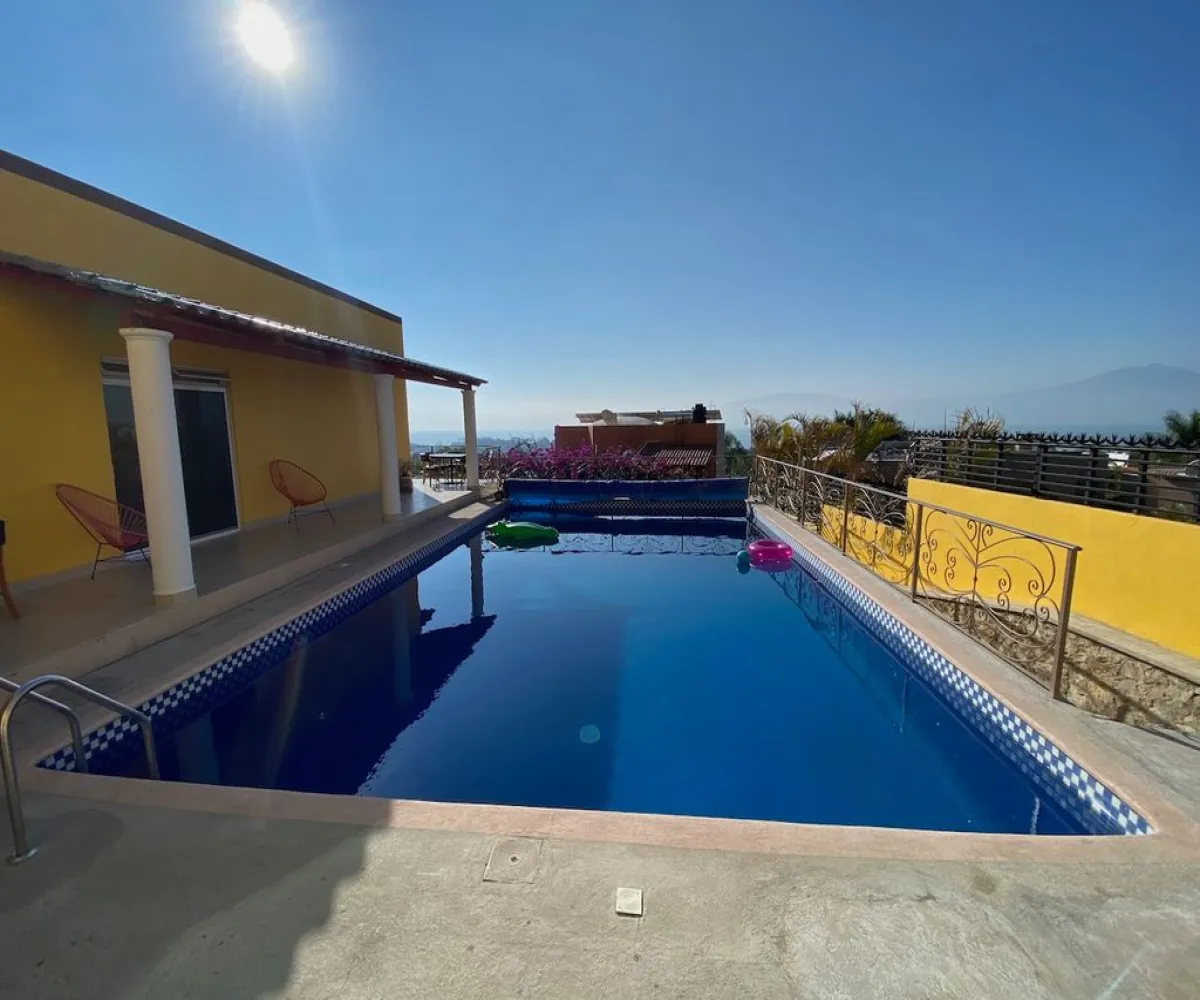 Casa En Venta,Ajijic Centro,Santa Mónica 5, Chapala, Jalisco 45920, 4 Habitaciones,4 Baños,Santa Mónica ,2,pTJnD95